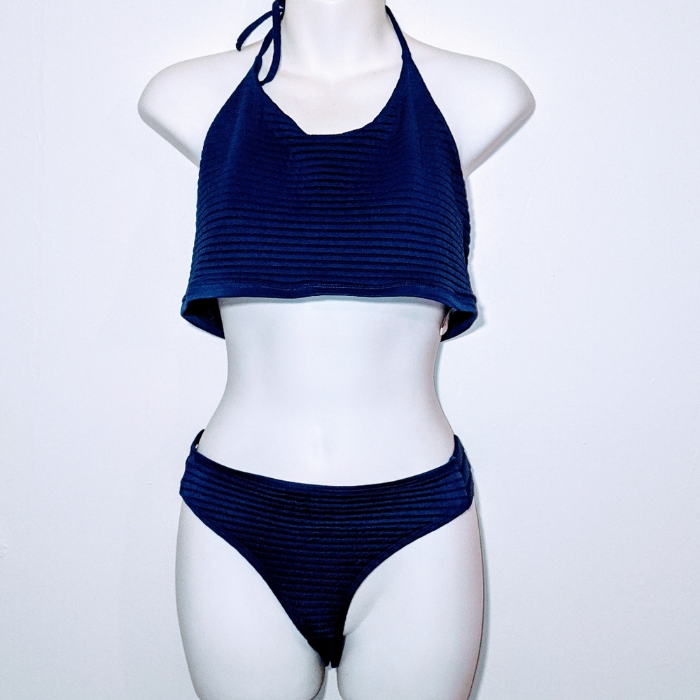 Skye two-piece swimsuit size extra large